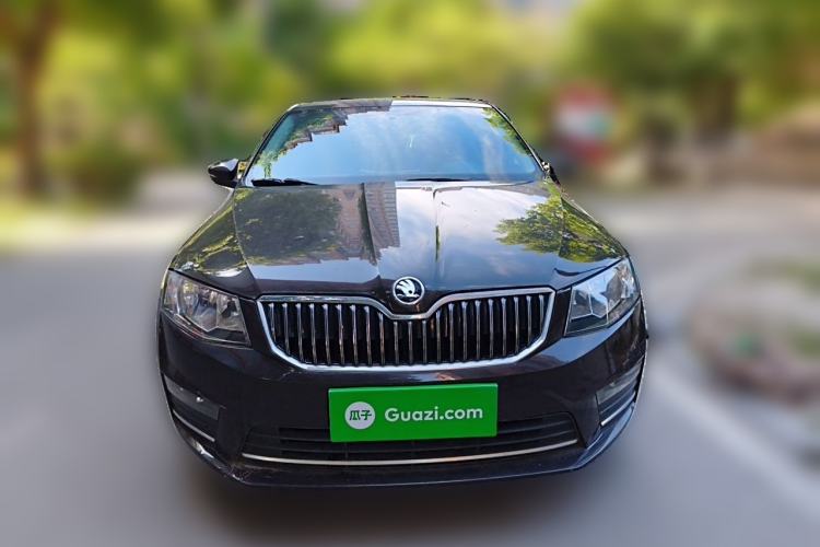 Used Skoda Octavia 2017 1.6L Manual Smart Drive Edition Front
