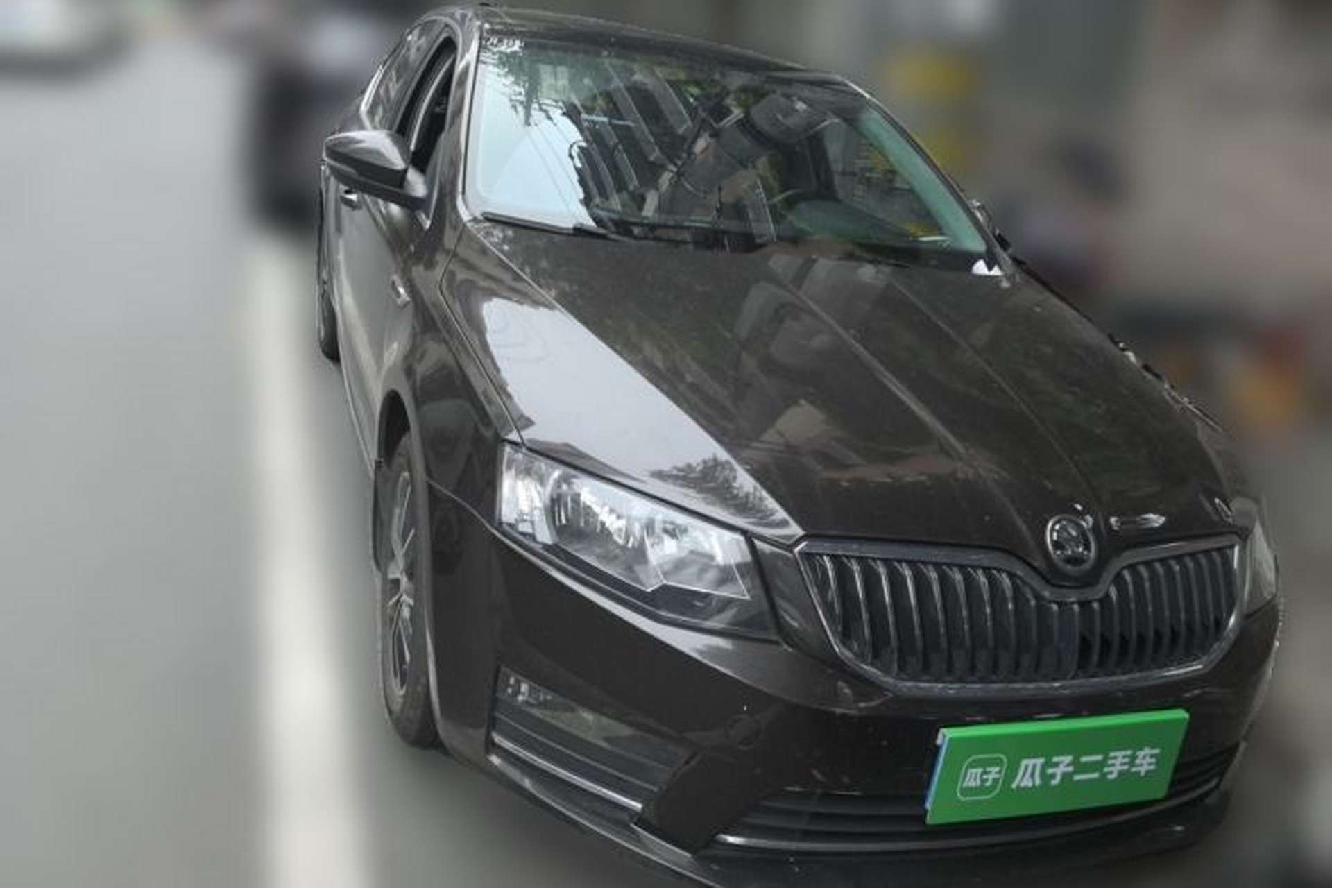 Used Skoda Octavia 2017 1.6L Automatic Smart Drive Edition Front Right 45 Deg