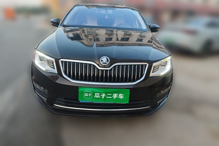 Used Skoda Octavia 2017 1.6L Manual Smart Drive Edition Front