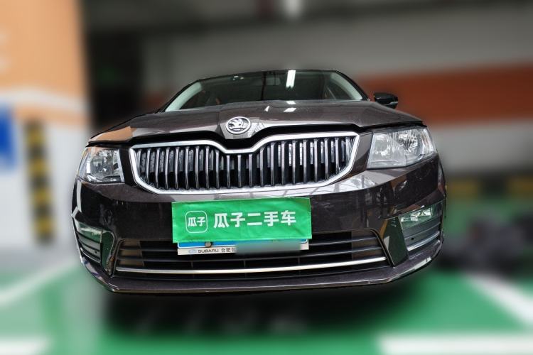 Used Skoda Octavia 2017 1.6L Manual Smart Drive Edition Front