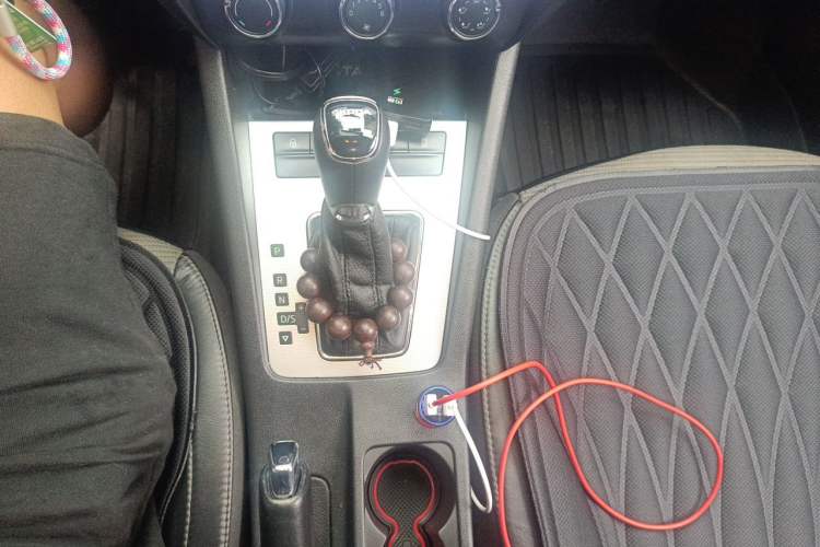 Used Skoda Octavia 2017 1.6L Automatic Chuanxing Edition Gear Lever