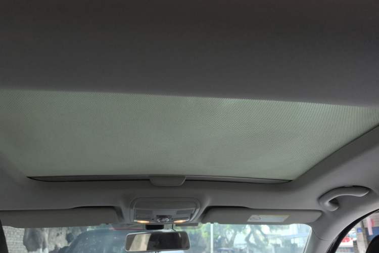 Used Skoda Octavia 2017 1.6L Automatic Smart Drive Edition Headliner