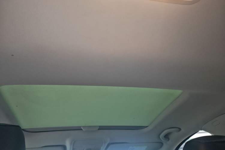 Used Skoda Octavia 2017 1.6L Automatic Smart Drive Edition Headliner