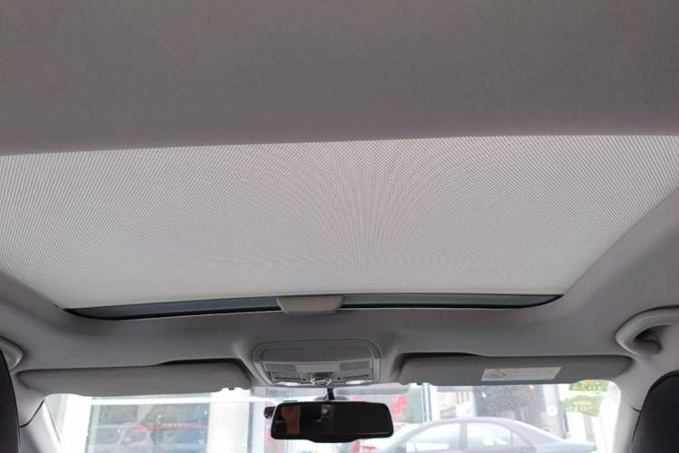 Used Skoda Octavia 2017 1.6L Automatic Smart Drive Edition Headliner