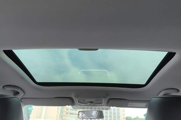 Used Skoda Octavia 2017 1.6L Automatic Smart Drive Edition Headliner