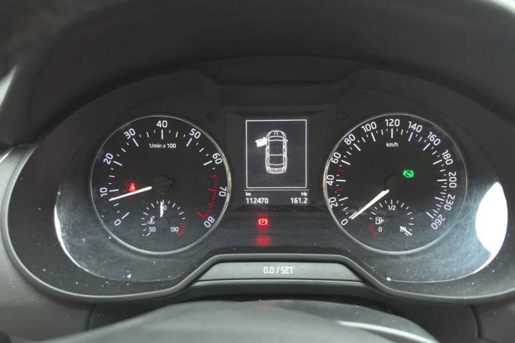 Used Skoda Octavia 2017 1.6L Automatic Smart Drive Edition Instrument Cluster