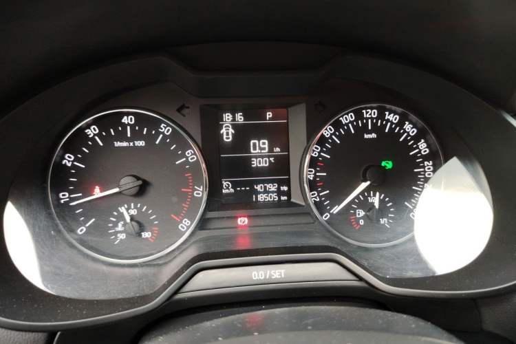 Used Skoda Octavia 2017 1.6L Automatic Chuanxing Edition Instrument Cluster