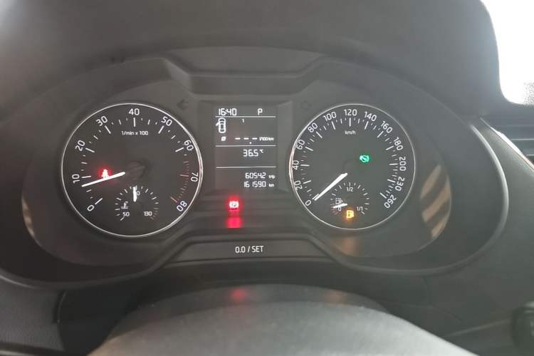 Used Skoda Octavia 2017 1.6L Automatic Chuanxing Edition Instrument Cluster