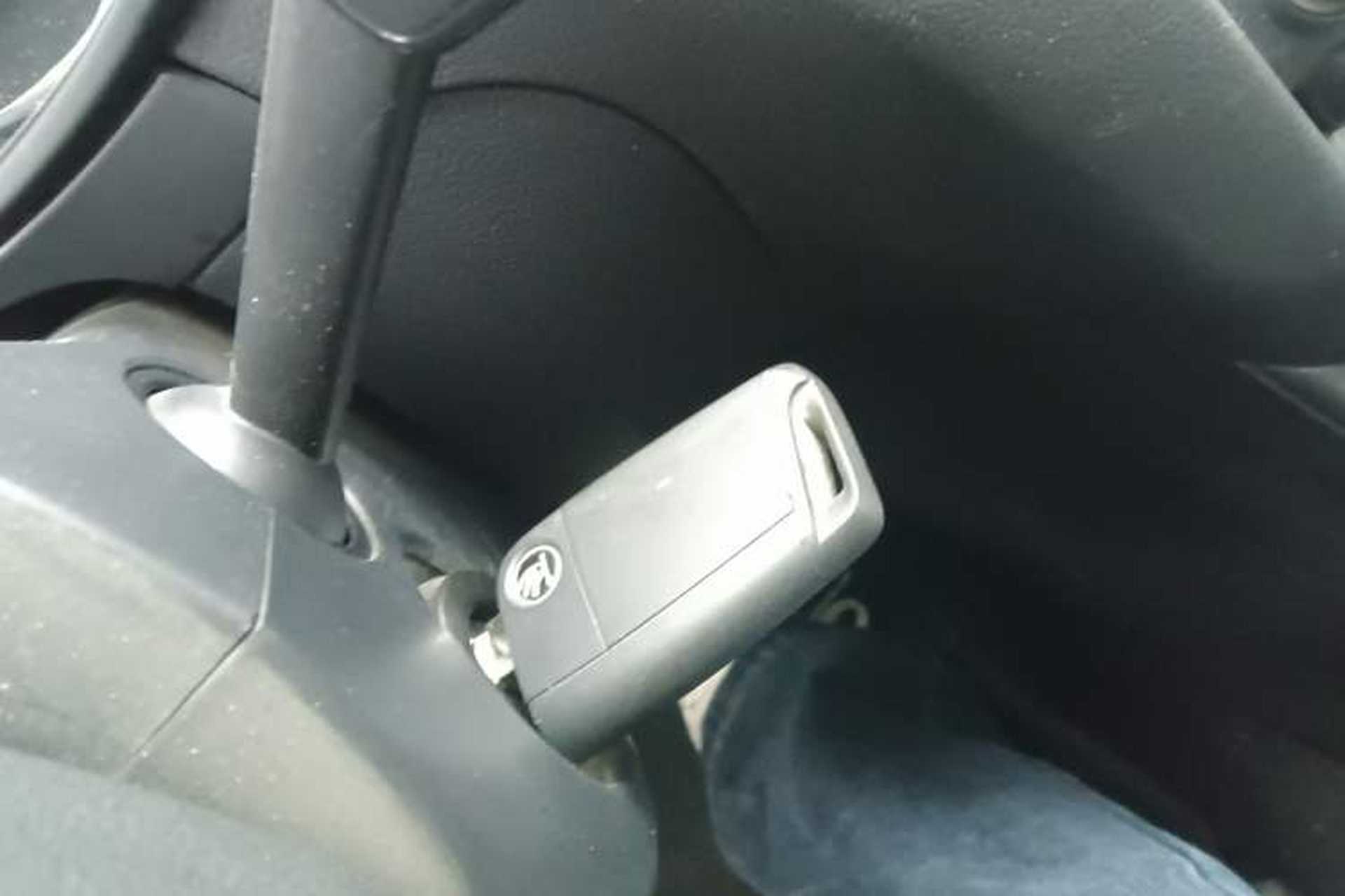 Used Skoda Octavia 2017 Classic Model 1.6L Automatic Comfort Edition Interior 1