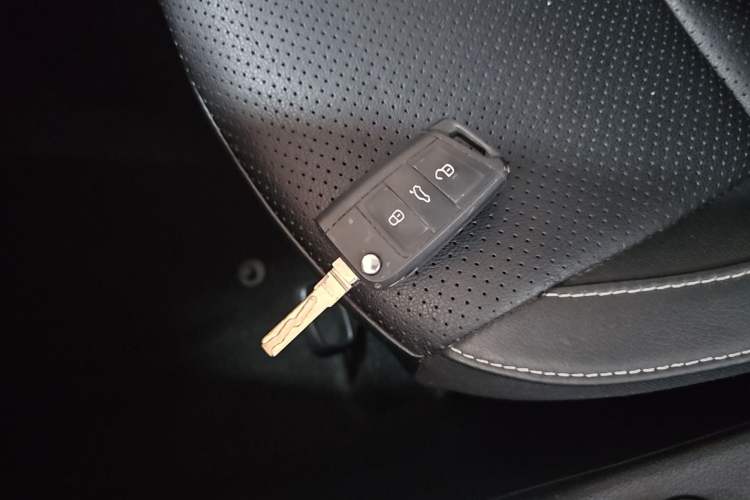Used Skoda Octavia 2017 1.6L Automatic Chuanxing Edition Interior 1