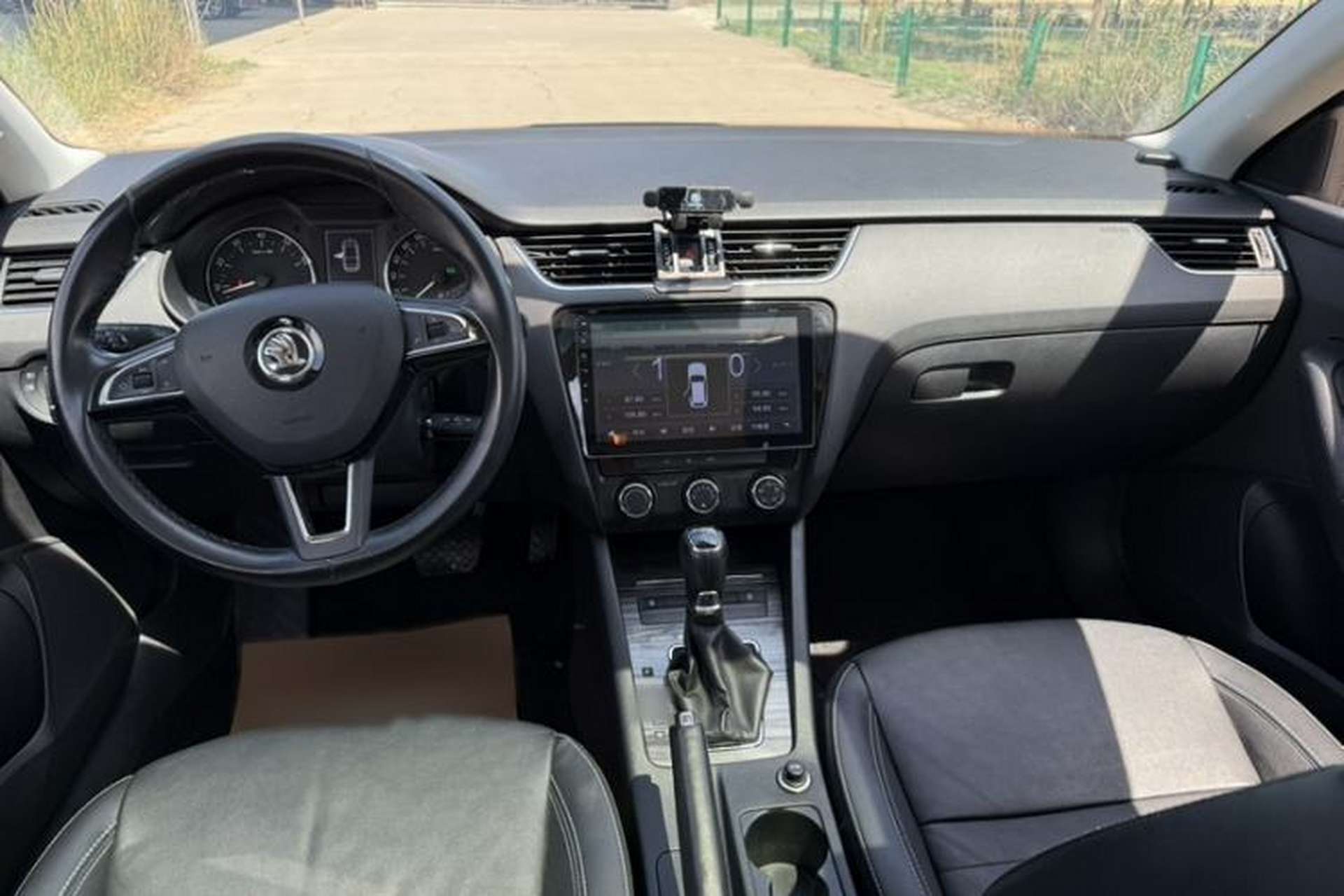 Used Skoda Octavia 2017 1.6L Automatic Smart Drive Edition Interior 7