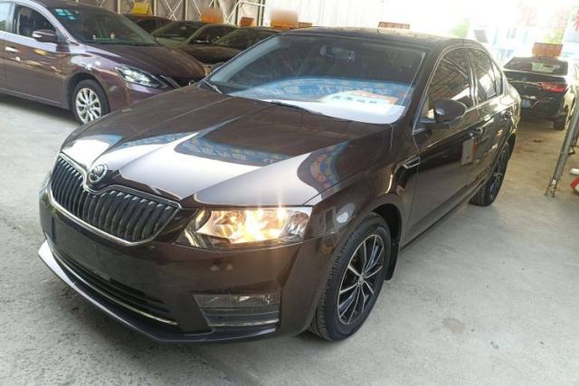 Used Skoda Octavia 2017 1.6L Automatic Smart Drive Edition