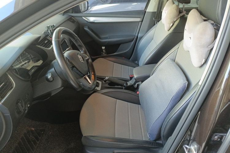 Used Skoda Octavia 2017 1.6L Automatic Chuanxing Edition Left Front Seat