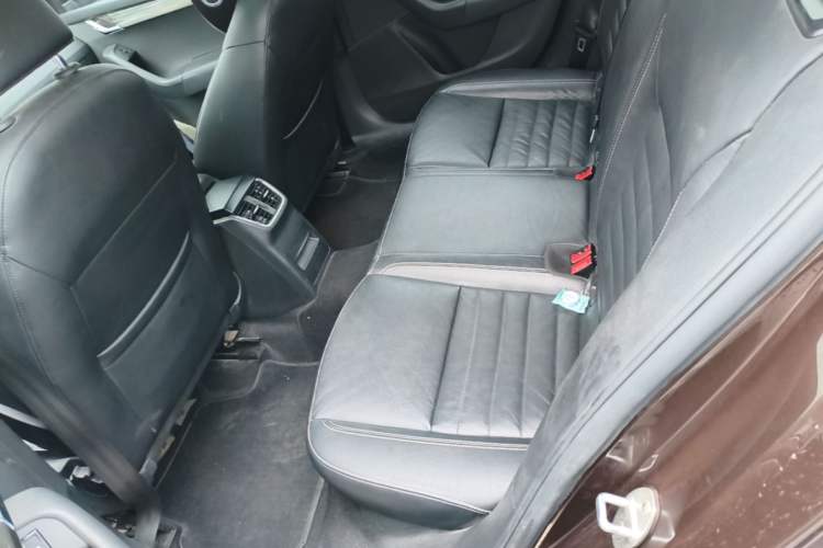 Used Skoda Octavia 2017 1.6L Automatic Smart Drive Edition Left Rear Seat