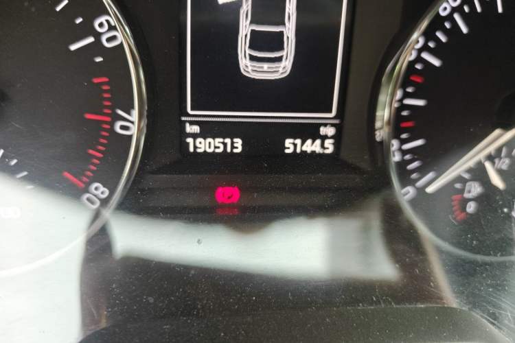 Used Skoda Octavia 2017 1.6L Automatic Chuanxing Edition Odometer Close Up
