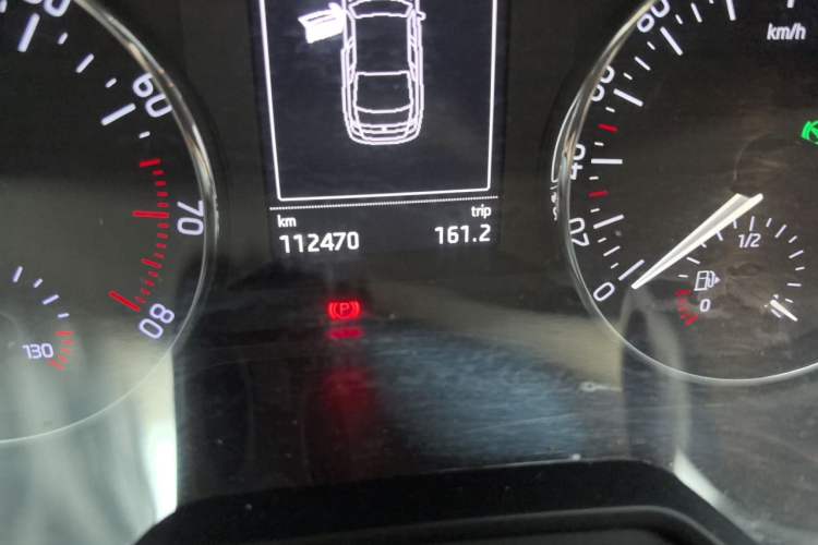 Used Skoda Octavia 2017 1.6L Automatic Smart Drive Edition Odometer Close Up