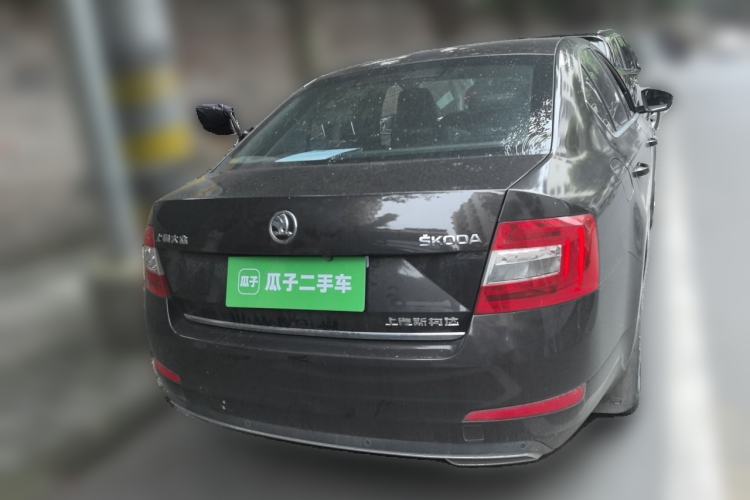 Used Skoda Octavia 2017 1.6L Automatic Smart Drive Edition Rear