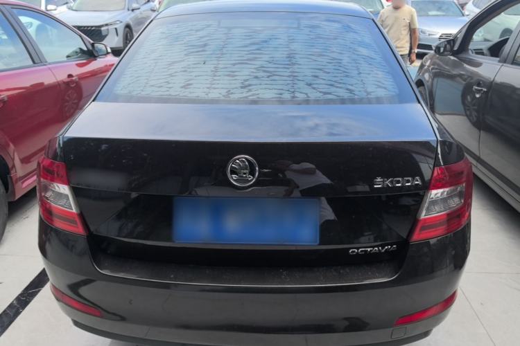 Used Skoda Octavia 2017 1.6L Manual Trend Edition Rear