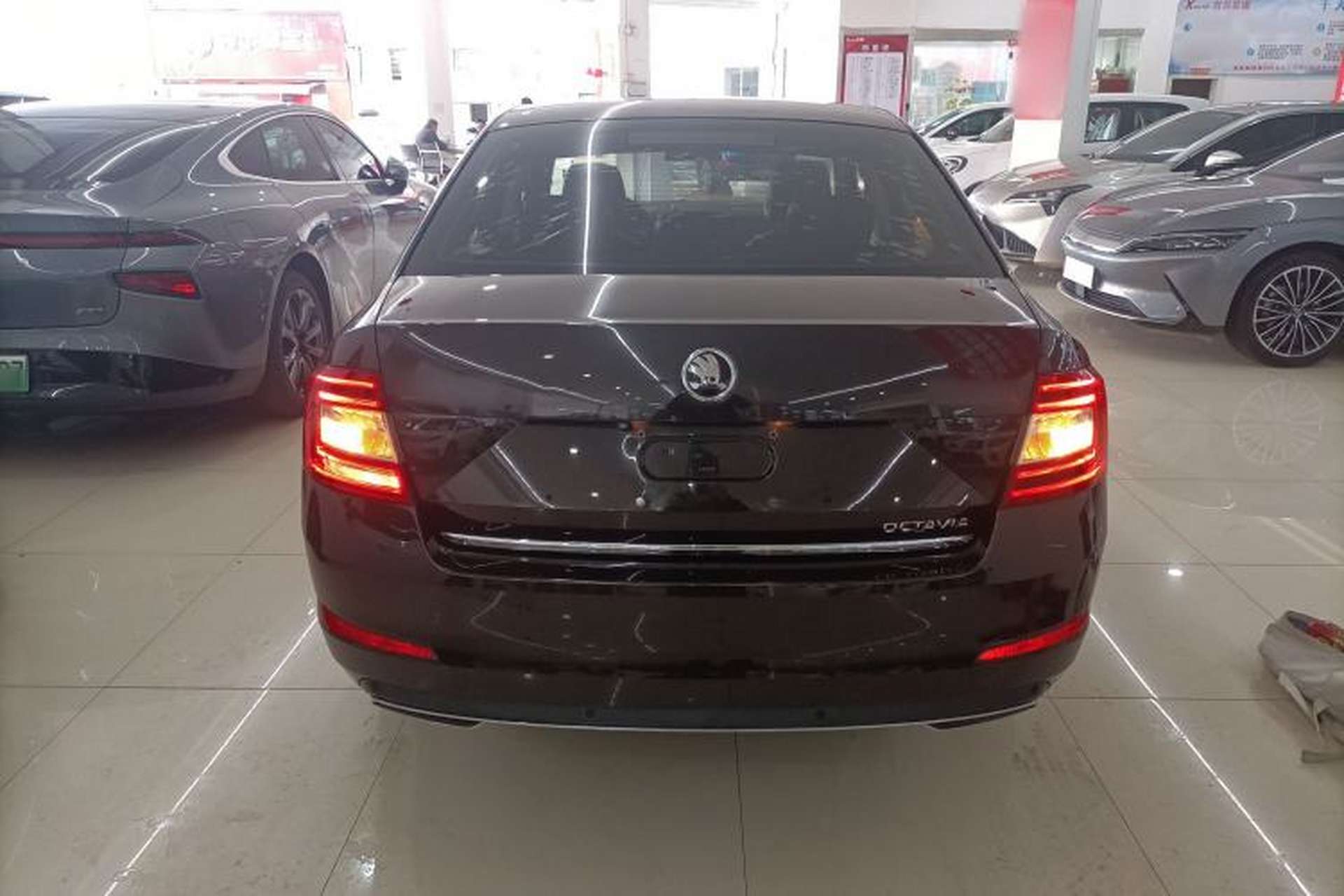 Used Skoda Octavia 2017 1.6L Automatic Smart Drive Edition Rear