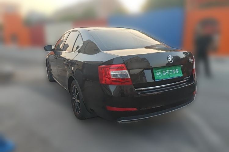 Used Skoda Octavia 2017 1.6L Manual Smart Drive Edition Rear Left 45 Deg