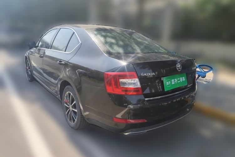 Used Skoda Octavia 2017 1.6L Automatic Smart Drive Edition Rear Left 45 Deg