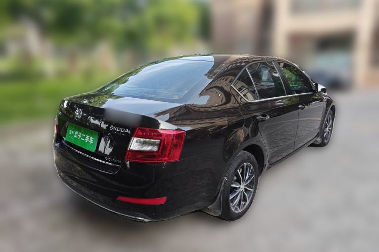 Used Skoda Octavia 2017 1.6L Automatic Chuanxing Edition Rear Right 45 Deg