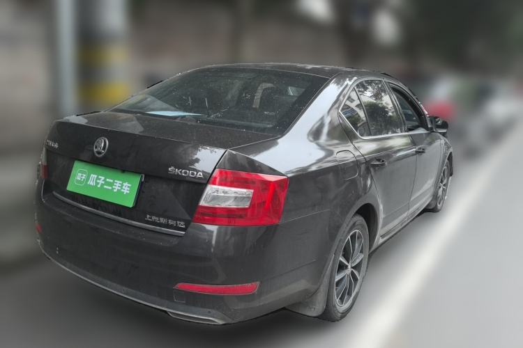 Used Skoda Octavia 2017 1.6L Automatic Smart Drive Edition Rear Right 45 Deg