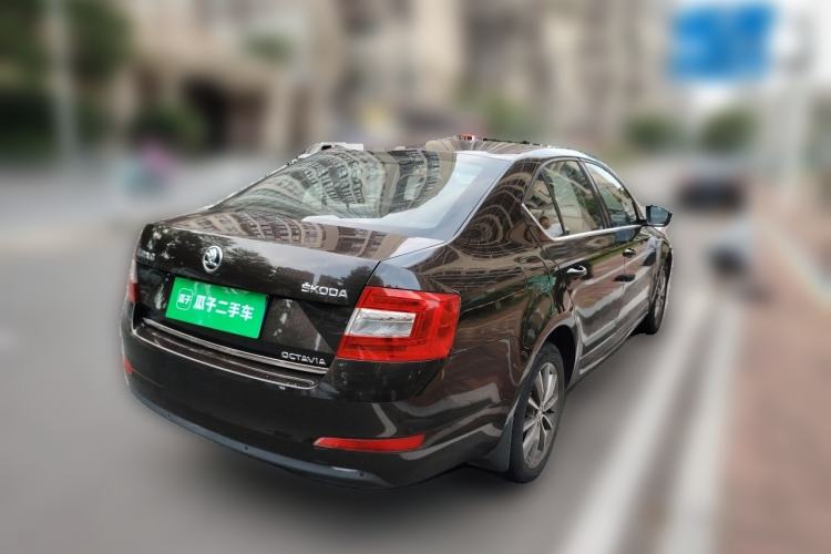 Used Skoda Octavia 2017 1.6L Automatic Chuanxing Edition Rear Right 45 Deg