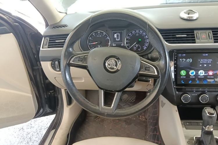 Used Skoda Octavia 2017 1.6L Automatic Smart Drive Edition Steering Wheel