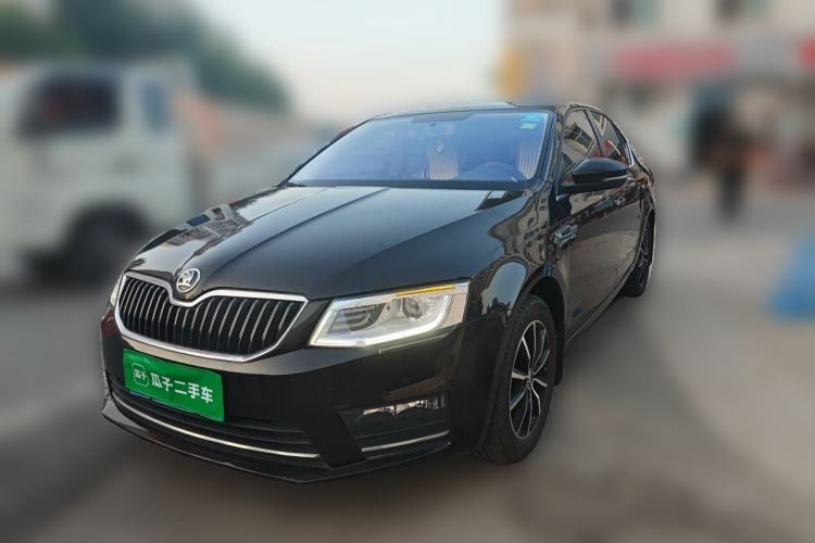 Skoda Octavia 2017 1.6L Manual Smart Drive Edition مستعملة Guazi used car, China used car export, Used car for sale, Used  cars, Cheapest cars for sale