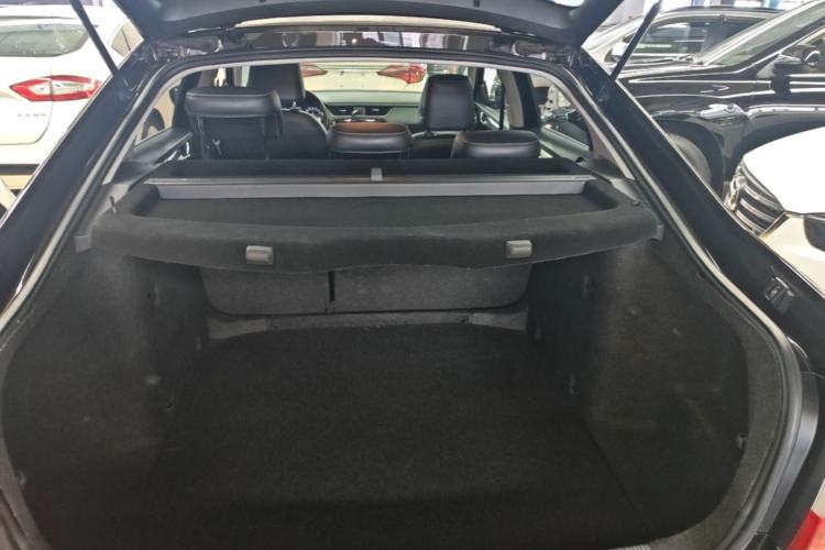 Used Skoda Octavia 2017 1.6L Automatic Smart Drive Edition Trunk