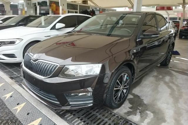 Używany Skoda Octavia 2017 1.6L Manual Smart Drive Edition