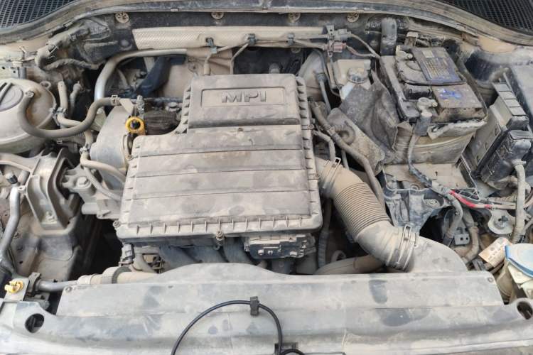 Used Skoda Octavia 2017 1.6L Manual Smart Drive Edition Engine Bay