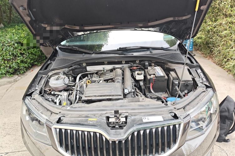 Used Skoda Octavia 2017 TSI280 DSG Smart Drive Edition Engine Bay