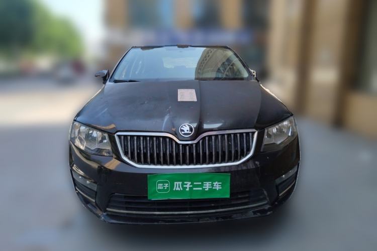 Used Skoda Octavia 2017 1.6L Manual Smart Drive Edition Front