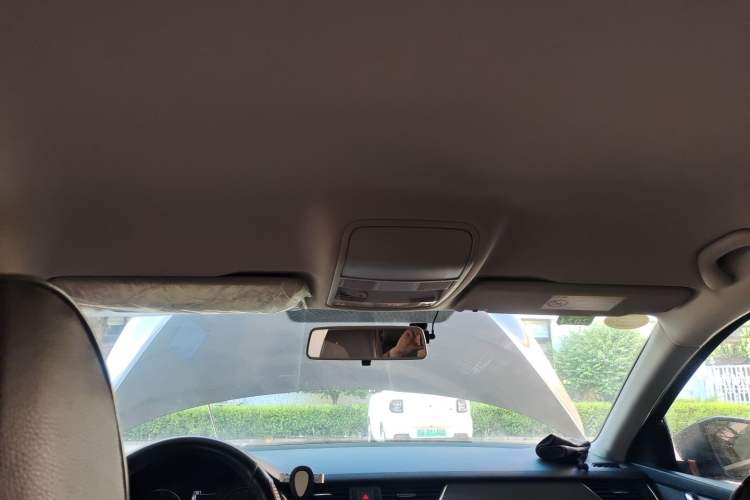 Used Skoda Octavia 2017 1.6L Automatic Chuanxing Edition Headliner