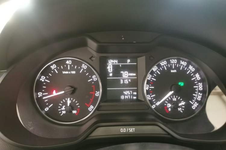 Used Skoda Octavia 2017 1.6L Automatic Chuanxing Edition Instrument Cluster