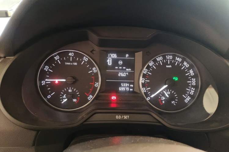 Used Skoda Octavia 2017 1.6L Automatic Chuanxing Edition Instrument Cluster