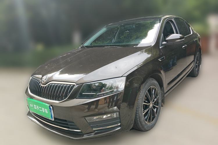 Used Skoda Octavia 2017 TSI280 DSG Smart Drive Edition Guazi used car, China used car export, Used car for sale, Used cars, Cheapest cars for sale