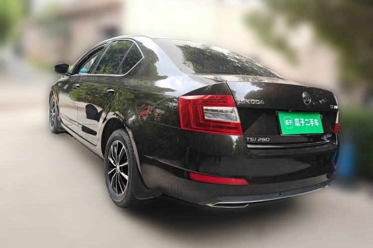 Used Skoda Octavia 2017 TSI280 DSG Smart Drive Edition Rear Left 45 Deg