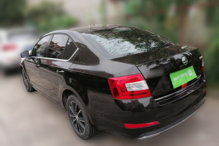 Used Skoda Octavia 2017 1.6L Automatic Smart Drive Edition Rear Left 45 Deg