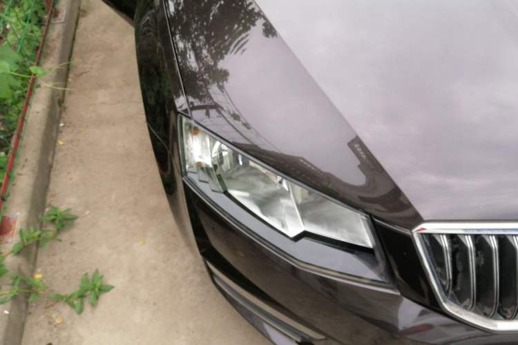 Used Skoda Octavia 2017 1.6L Automatic Smart Drive Edition Right Front Headlight