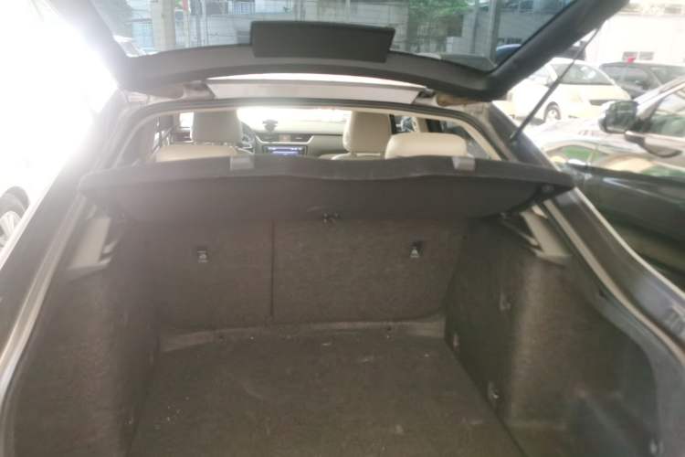 Used Skoda Octavia 2017 1.6L Automatic Chuanxing Edition Trunk