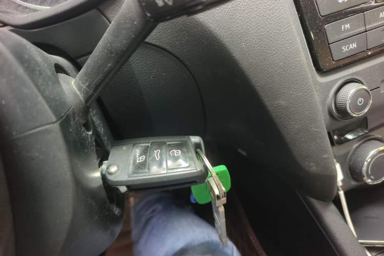 Used Skoda Octavia 2017 1.6L Automatic Chuanxing Edition Vehicle Key