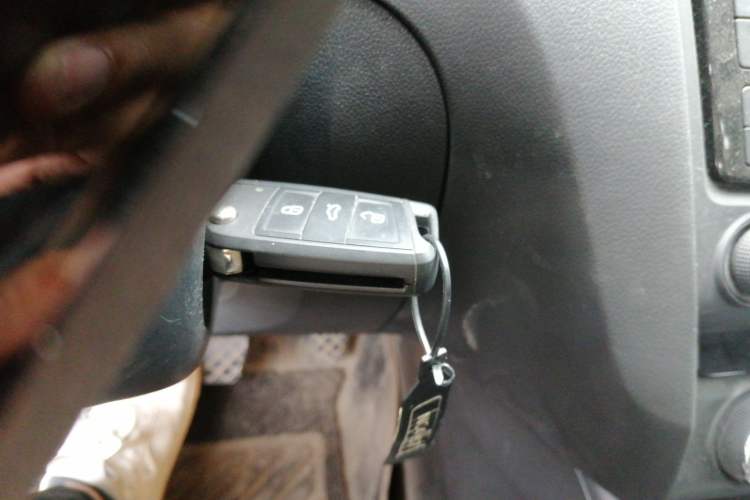 Used Skoda Octavia 2017 1.6L Automatic Smart Drive Edition Vehicle Key