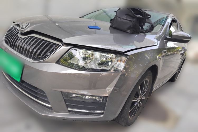 Skoda Octavia 2017 1.6L Automatic Smart Drive Edition usado Guazi used car, China used car export, Used car for sale, Used cars, Cheapest cars for sale