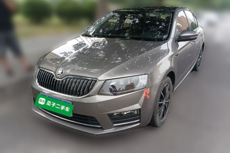 Used Skoda Octavia 2017 1.6L Automatic Smart Drive Edition Guazi used car, China used car export, Used car for sale, Used  cars, Cheapest cars for sale