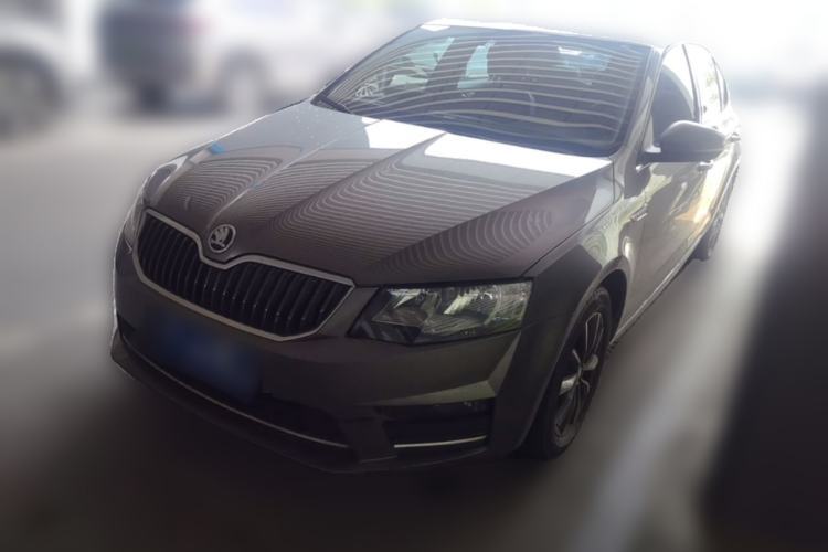 Ojetý Skoda Octavia 2017 1.6L Automatic Chuanxing Edition Guazi used car, China used car export, Used car for sale, Used  cars, Cheapest cars for sale