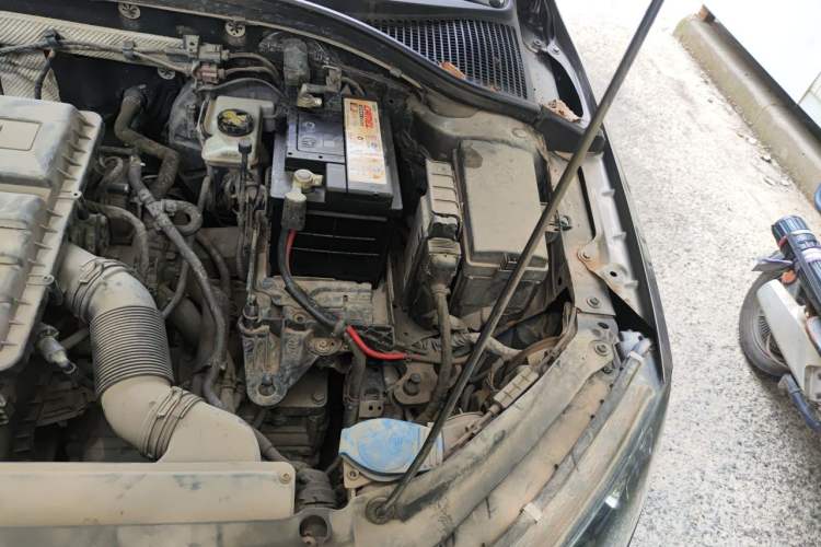 Used Skoda Octavia 2017 1.6L Automatic Smart Drive Edition Engine Bay Left