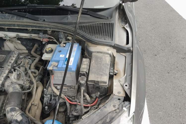 Used Skoda Octavia 2017 1.6L Manual Smart Drive Edition Engine Bay Left